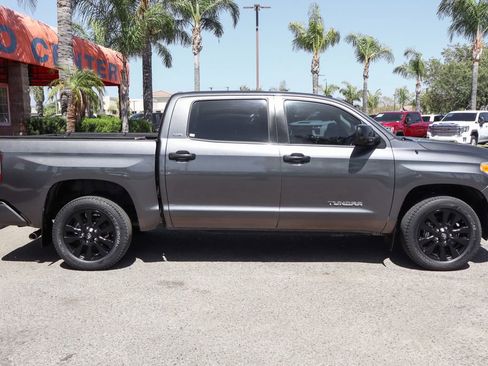 Used 2016 Toyota Tundra SR5 w/ SR5 Upgrade Package RWD image 10