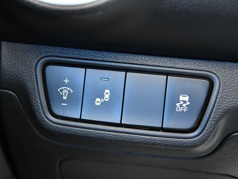 Used 2023 Kia Forte GT-Line image 35