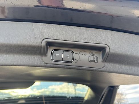 New 2026 Ford Explorer Platinum w/ LUX Leather Package image 17