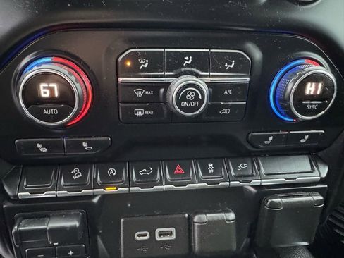 Used 2019 Chevrolet Silverado 1500 RST w/ All-Star Edition image 13