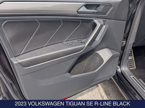 Certified 2023 Volkswagen Tiguan SE R-Line AWD/4WD image 11