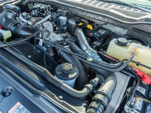 Used 2019 Ford F250 Lariat w/ Lariat Ultimate Package image 14