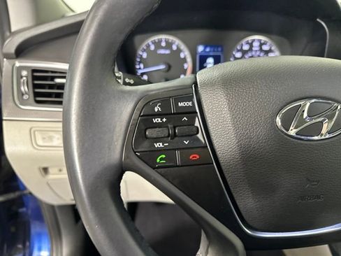 Used 2017 Hyundai Sonata Sport w/ Value Edition Package 02 image 15