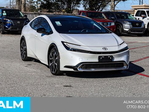 Used 2024 Toyota Prius Prime Premium w/ Advanced Technology Package image 6