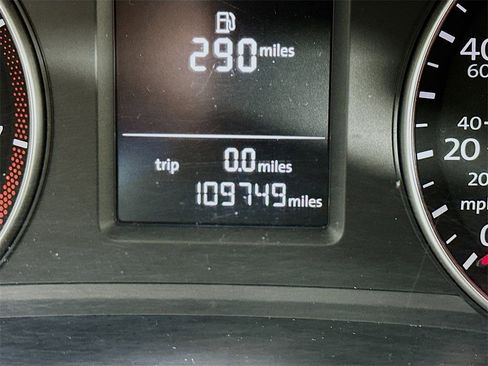 Used 2015 Volkswagen Passat 1.8T Wolfsburg Edition image 13