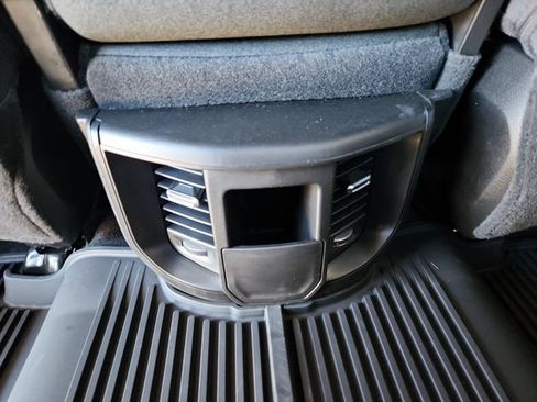 New 2026 RAM 3500 Big Horn AWD/4WD image 32