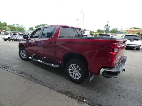 Used 2024 Chevrolet Silverado 1500 LT AWD/4WD image 11