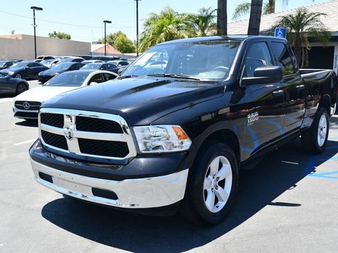Used 2024 RAM 1500 Classic SLT AWD/4WD image 3