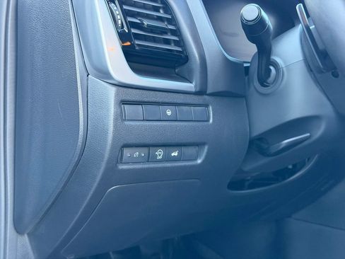 Used 2026 Nissan Rogue SL AWD/4WD image 50