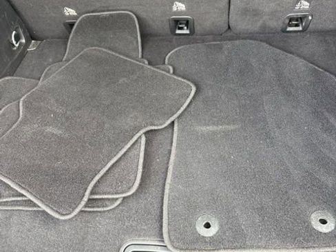 Used 2022 Jeep Compass Latitude image 9