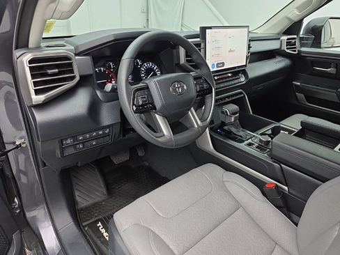 Used 2023 Toyota Tundra SR5 w/ SR5 Premium Package AWD/4WD image 15