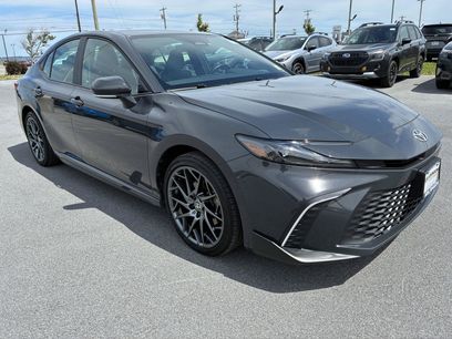 Used 2025 Toyota Camry SE w/ Convenience Package