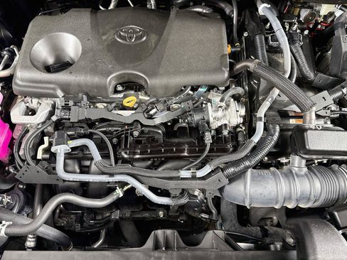 Certified 2025 Toyota Sienna XLE FWD image 44