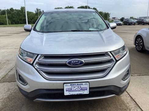 Used 2018 Ford Edge SEL w/ Equipment Group 201A AWD/4WD image 2
