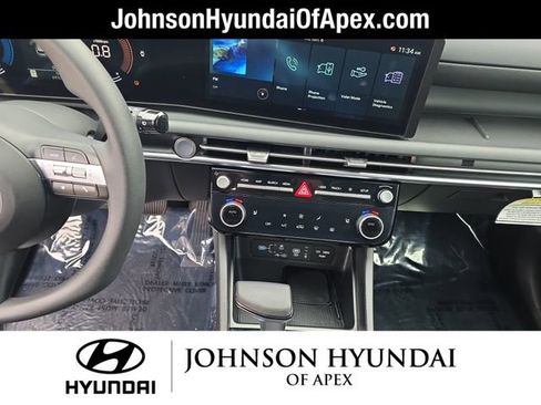 Certified 2025 Hyundai Tucson SEL image 30