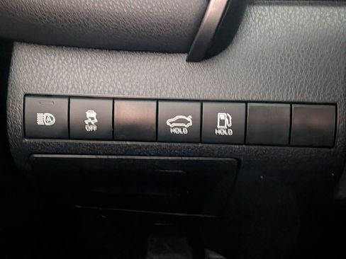 Used 2024 Toyota Camry SE image 18