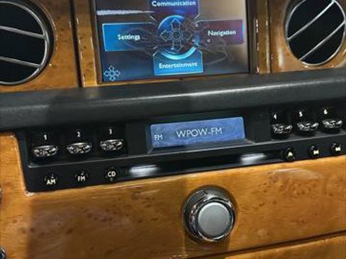 Used 2006 Rolls-Royce Phantom Sedan RWD image 19
