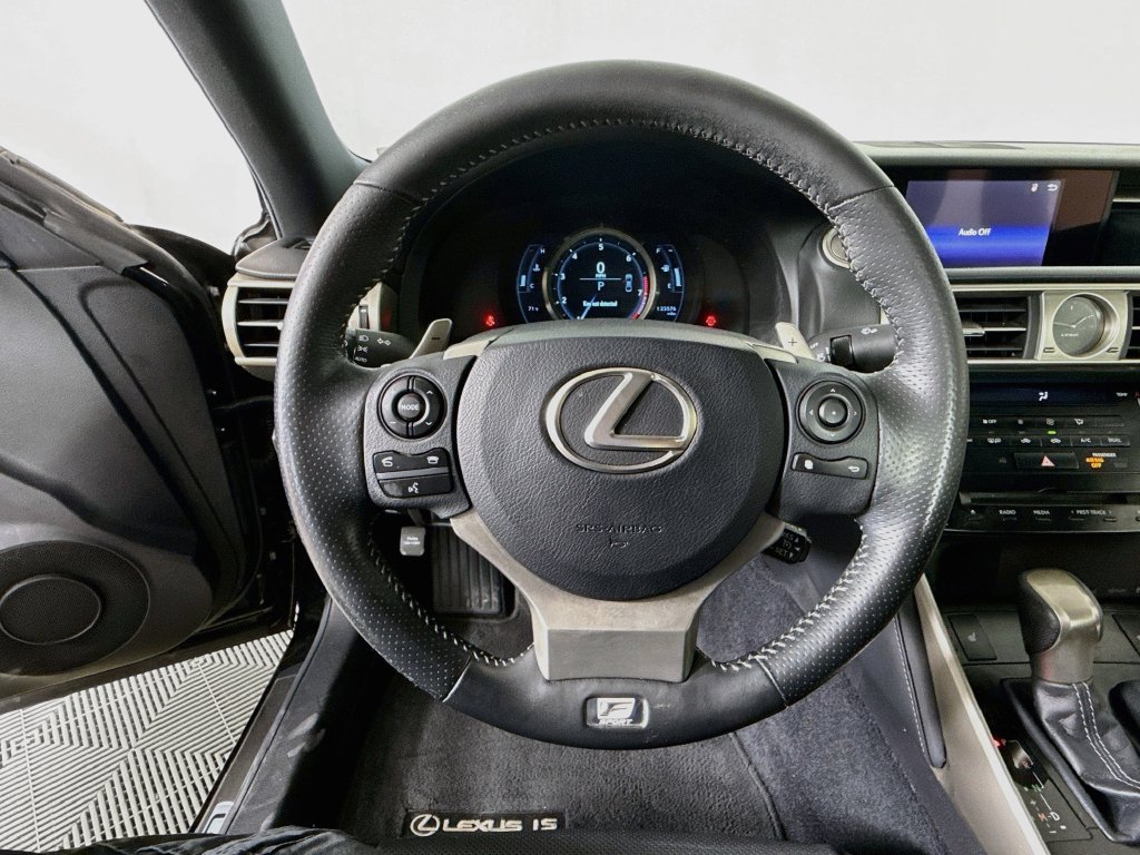 Used 2014 Lexus IS 250 w/ F-Sport Package RWD image 11