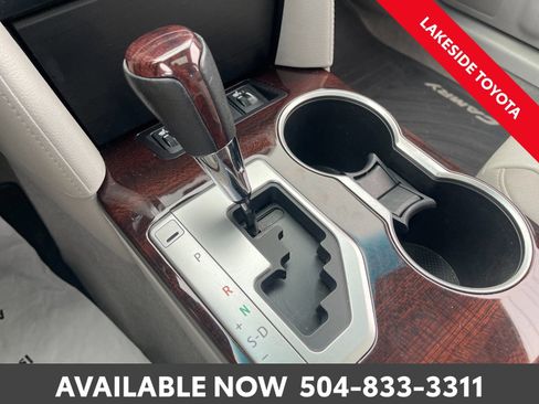 Used 2014 Toyota Camry XLE image 30