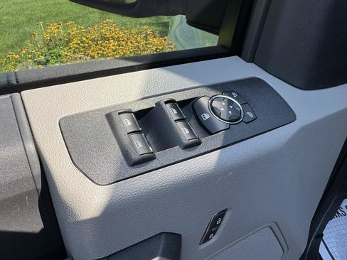 Used 2020 Ford F350 XL w/ Power Equipment Group AWD/4WD image 14
