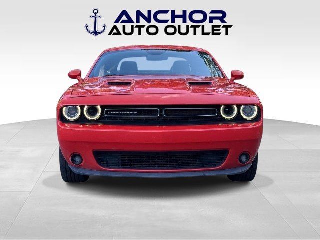 Used 2016 Dodge Challenger SXT Plus RWD image 2