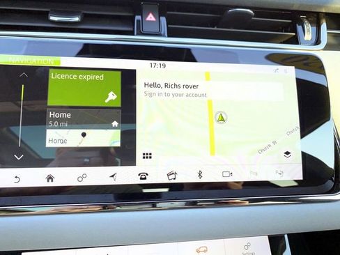 Used 2020 Land Rover Range Rover Evoque First Edition image 15