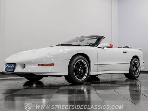 Used 1995 Pontiac Firebird Trans Am image 23