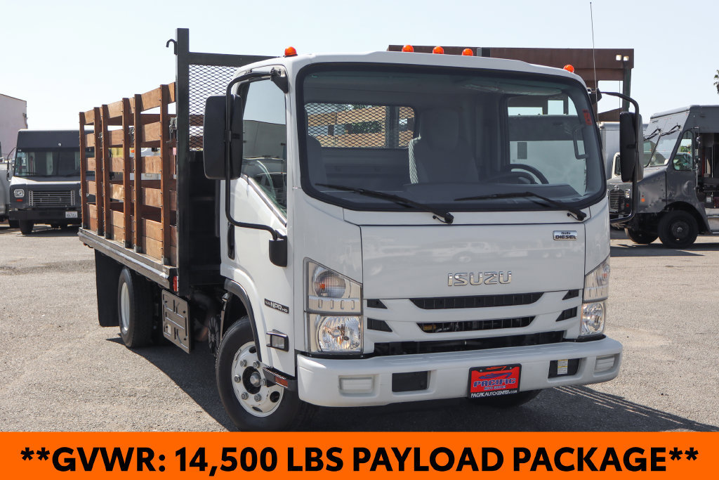 Used 2021 Isuzu NPR RWD image 2