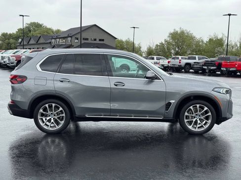 Used 2025 BMW X5 xDrive40i w/ Climate Comfort Package AWD/4WD image 11