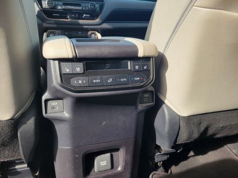 Used 2025 Toyota Grand Highlander AWD Hybrid image 27