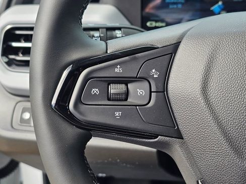 New 2027 Chevrolet Bolt LT w/ Comfort Package FWD image 26
