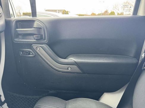 Used 2012 Jeep Wrangler Unlimited Sport image 32