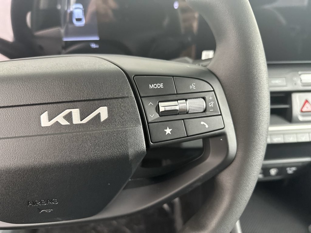 New 2026 Kia K4 FWD image 7
