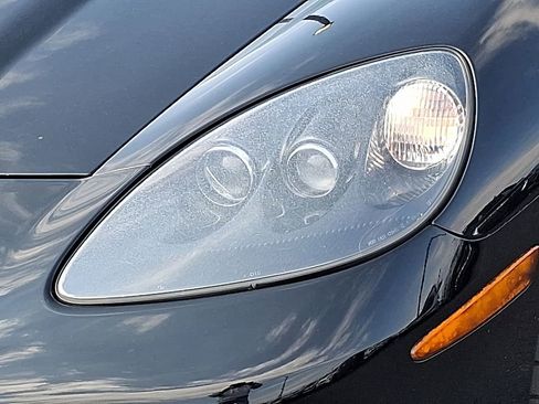 Used 2009 Chevrolet Corvette Convertible w/ Preferred Equipment Group RWD image 9