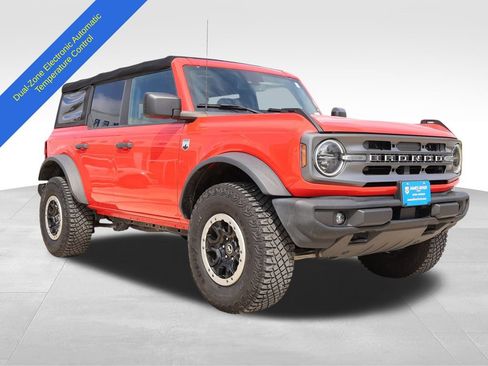 Used 2022 Ford Bronco Big Bend w/ Sasquatch Package AWD/4WD image 7