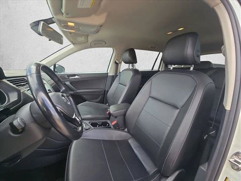 Used 2018 Volkswagen Tiguan S AWD/4WD image 15