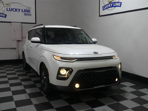 Used 2020 Kia Soul EX image 5