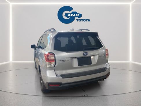 Used 2018 Subaru Forester 2.5i Premium image 5