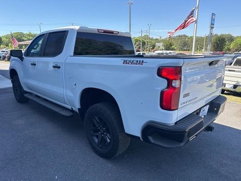 Used 2024 Chevrolet Silverado 1500 LT Trail Boss w/ Protection Package AWD/4WD image 4