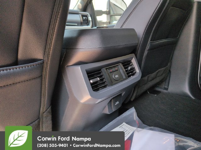 New 2026 Ford F350 Lariat w/ Lariat Ultimate Package AWD/4WD image 26