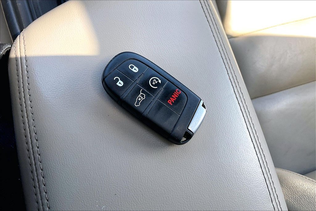 Used 2022 Dodge Durango GT AWD/4WD image 40