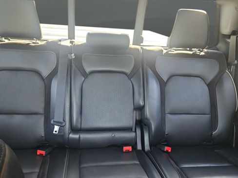 Used 2019 RAM 1500 Laramie AWD/4WD image 27