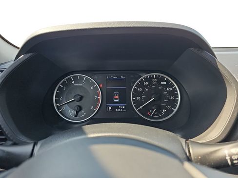 Used 2025 Nissan Sentra S FWD image 19