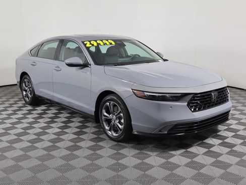 Certified 2024 Honda Accord EX-L image 3