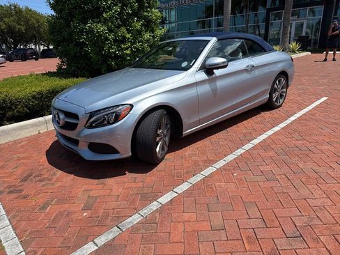 Used 2017 Mercedes-Benz C 300 Cabriolet image 2