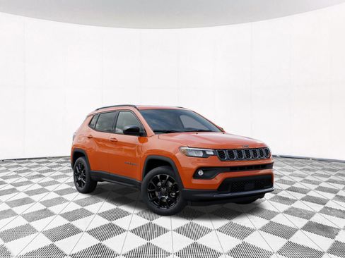 New 2026 Jeep Compass Latitude image 8
