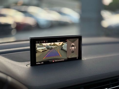 Used 2019 Audi Q7 3.0T Premium Plus image 23