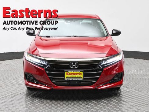 Used 2021 Honda Accord Sport Special Edition image 2