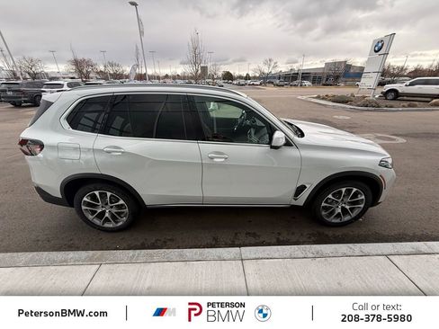 New 2026 BMW X5 xDrive40i image 7