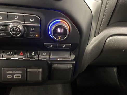 Used 2020 Chevrolet Silverado 1500 LT w/ All-Star Edition image 42